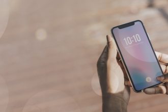 Smartphone reconditionné : comment acheter serein en France ?